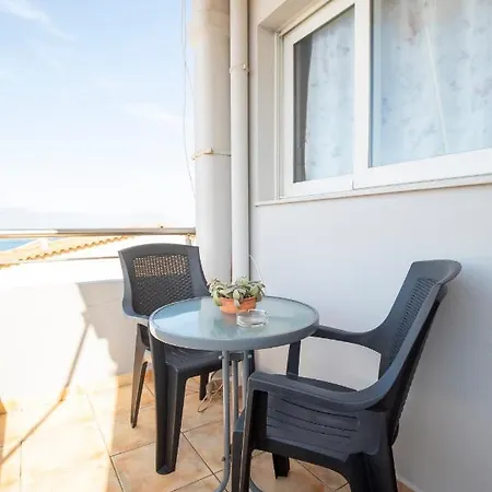 Captain Nick * Chania (Crete)