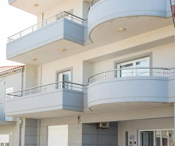 Captain Nick * Chania (Crete)